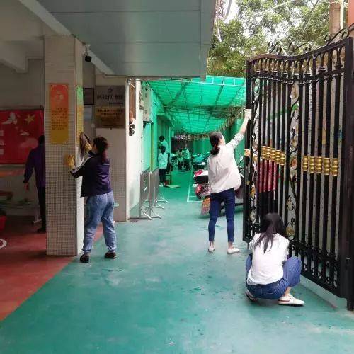 扣好人生第一粒扣子,金平區(qū)中小學(xué)開展&ldquo;勞動美&rdquo;社會實(shí)踐活動